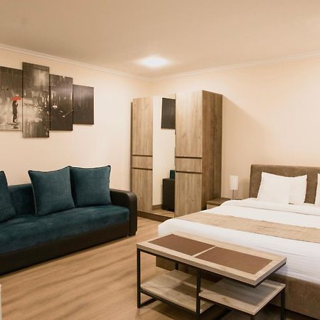 Madin Eco Hotel Debed Exteriör bild