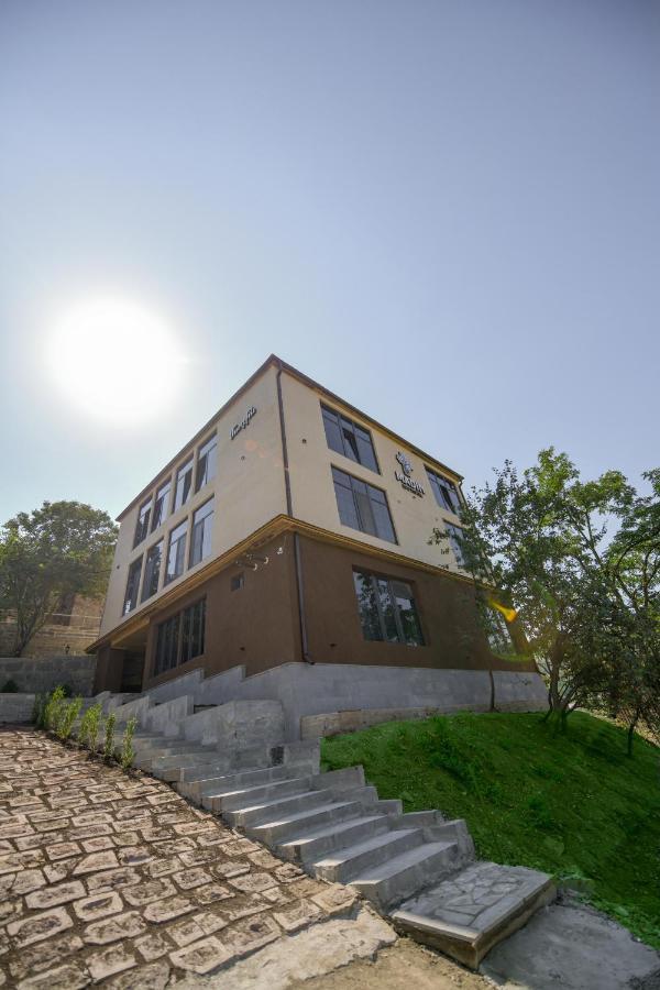 Madin Eco Hotel Debed Exteriör bild