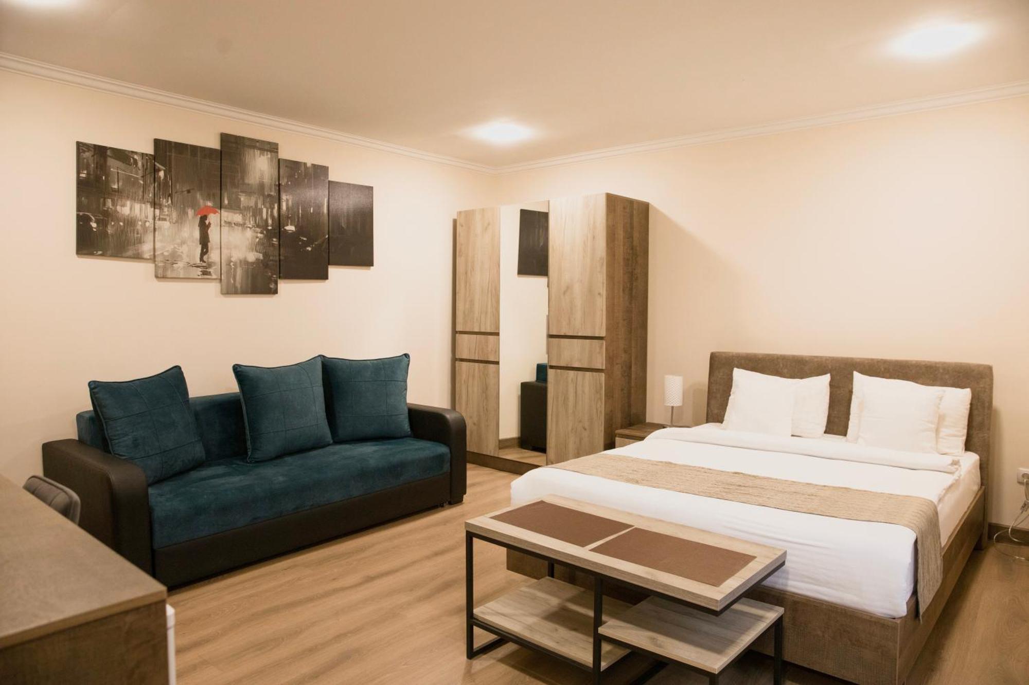 Madin Eco Hotel Debed Exteriör bild